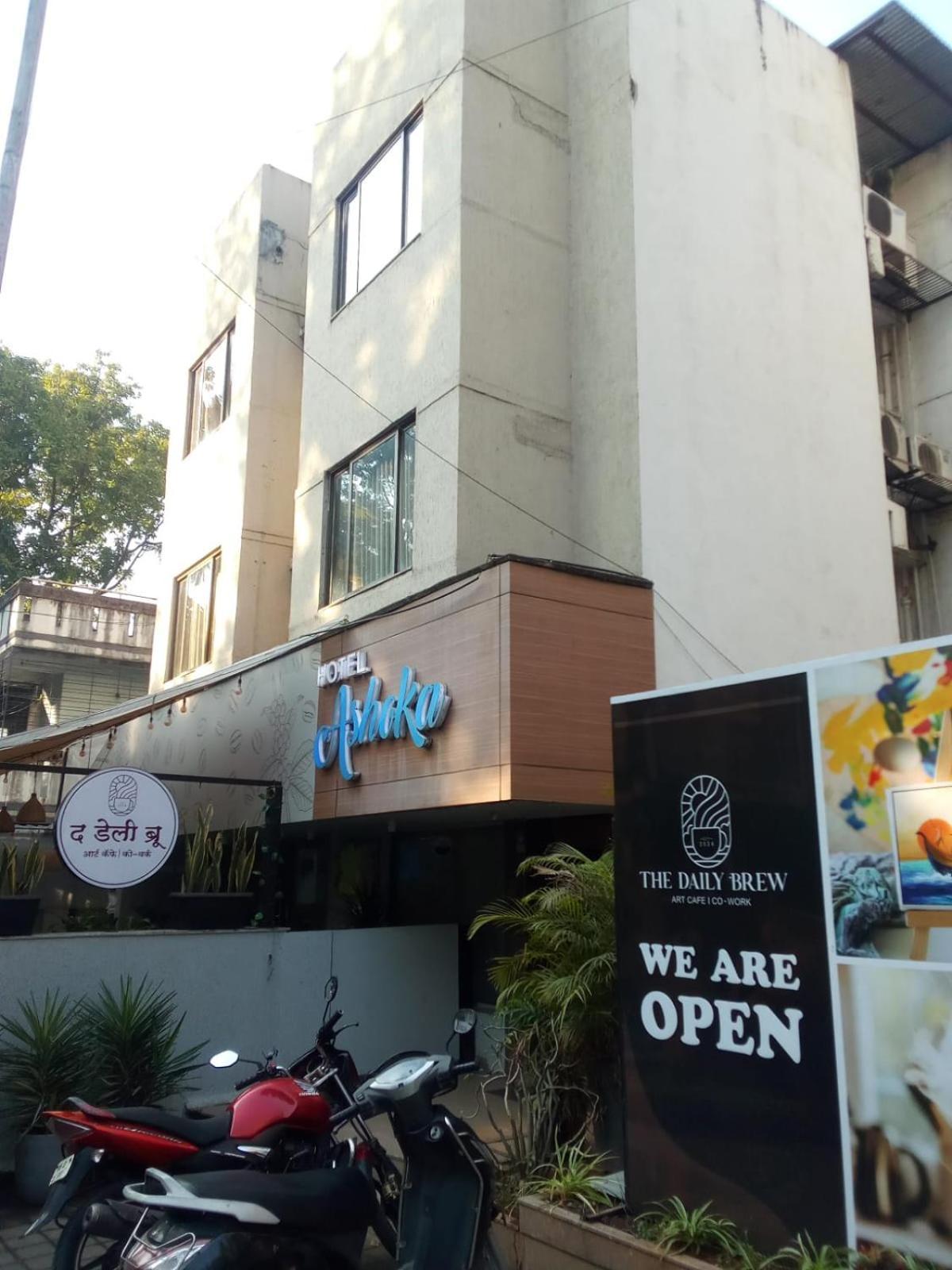 Hotel Ashoka, Pune Yerandwane المظهر الخارجي الصورة