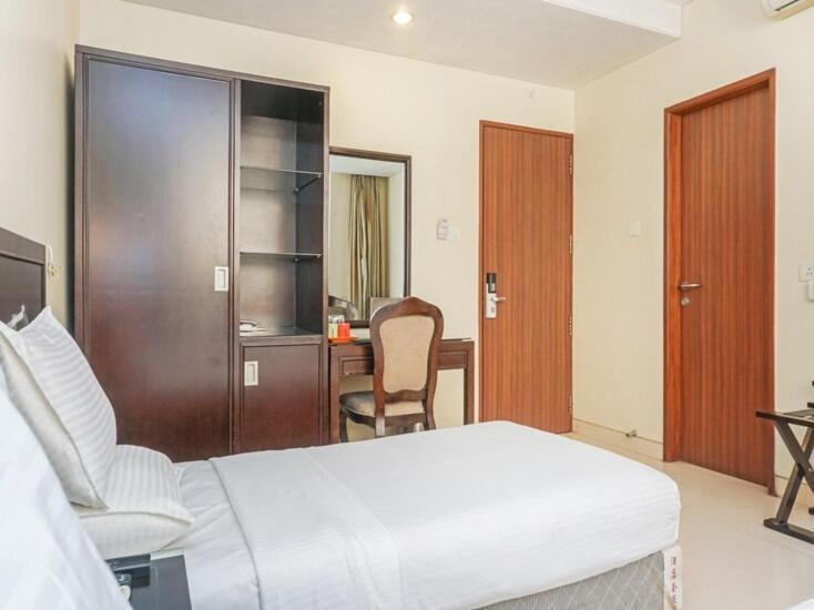 Hotel Ashoka, Pune Yerandwane المظهر الخارجي الصورة
